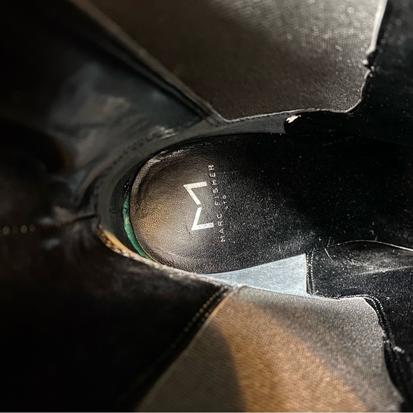 Marc Fisher Kylynn Black Leather Pointy Toe Heeled Chelsea Bootie 11M - Picture 14 of 16